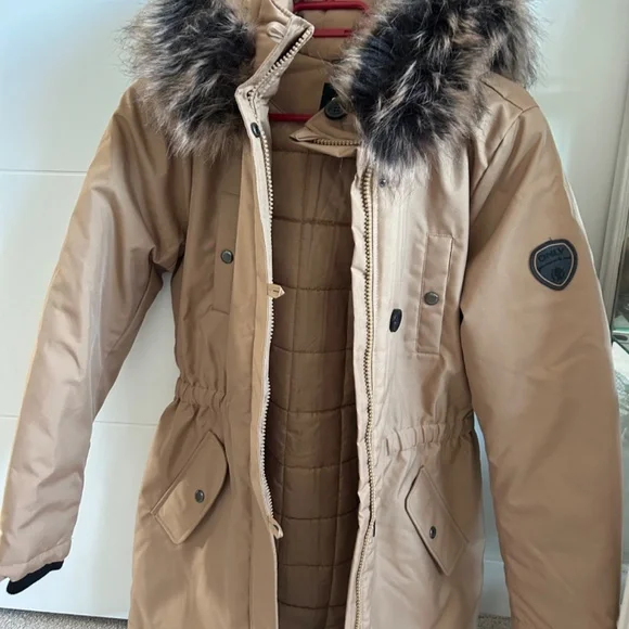 Winter jacket - Picture 2 of 9